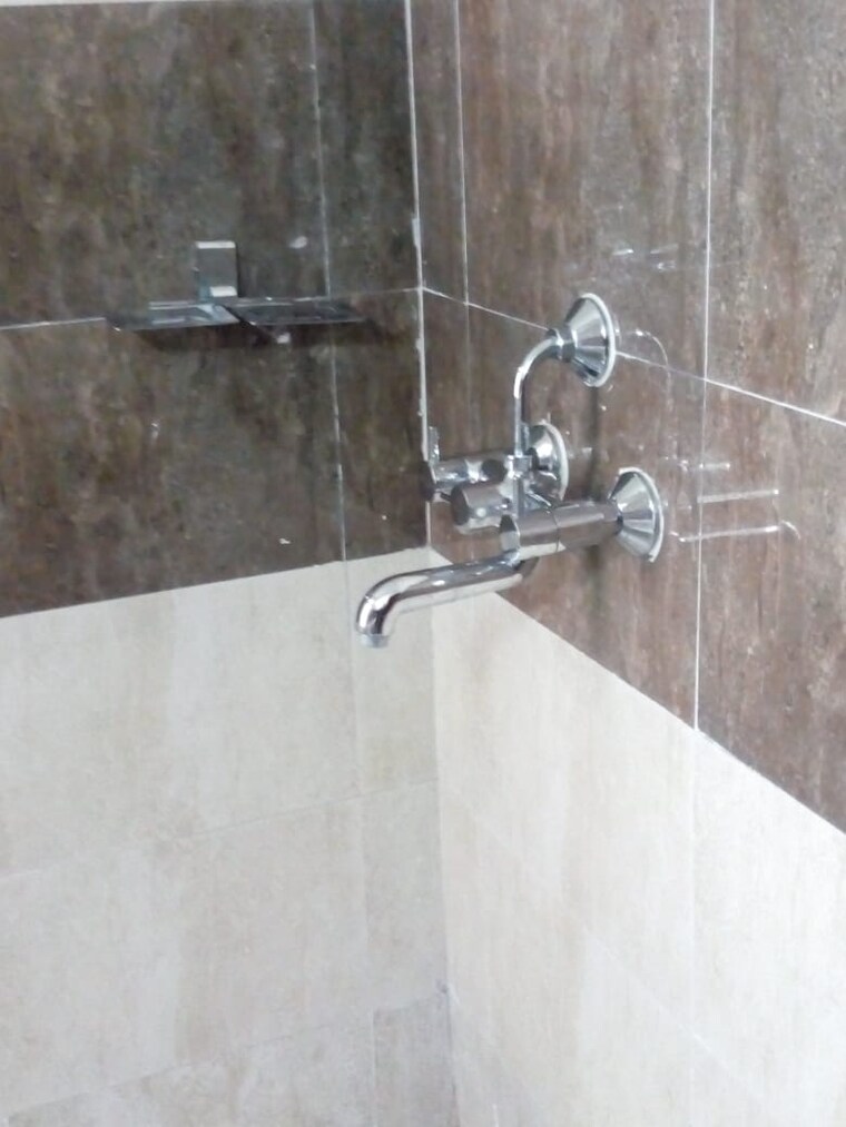 Bathroom, panchsheel-greens-ii 2 Bedroom 915 Sq.Ft. Apartment In Sector 16 Greater Noida Greater Noida 9484890
