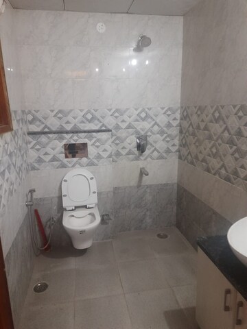Bathroom in 3 BHK Builder Floor at AEZ Aloha, Sector 57 – for Rent