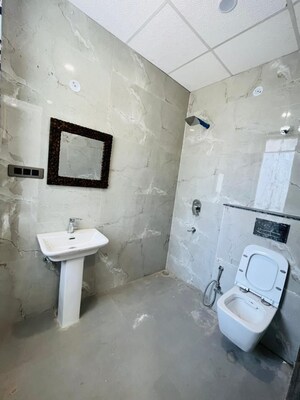 Bathroom in 3 BHK Builder Floor at M3M Atrium, Sector 57 – for Rent