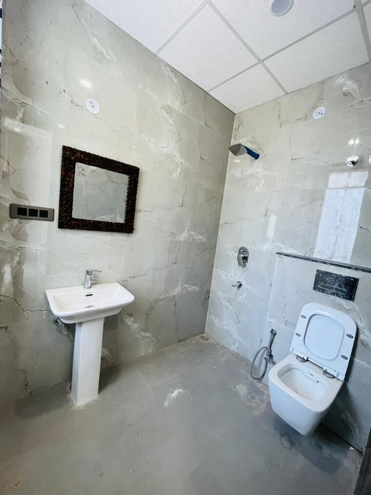 Bathroom, m3m-atrium 3 Bedroom 1500 Sq.Ft. Builder Floor In Sector 57 Gurgaon 9484830