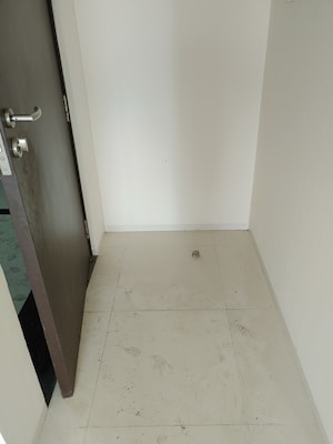 Room in 2 BHK Apartment at Panchshil Balewadi High Street, Baner – for Rent