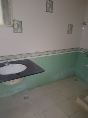Bathroom in 3 BHK Apartment at Divya Enclave Sanjay Nagar, Sanjay Nagar – for Rent
