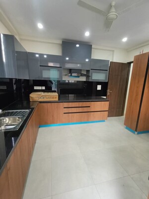Kitchen in 2 BHK Builder Floor at Sector 7 – for Rent