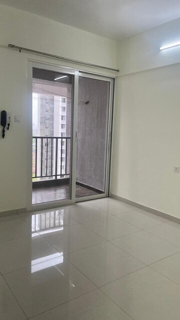 2 BHK Apartment For Rent in Kolte Patil Life Republic, Hinjewadi