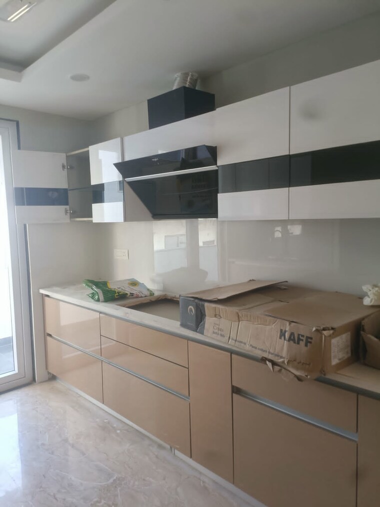 Kitchen, sector 28 3 Bedroom 3000 Sq.Ft. Builder Floor In Sector 28 Gurgaon 9484970