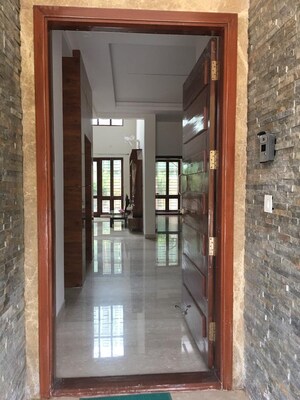 Building Lobby in 5 BHK Villa at Prestige Tech Vista, Kadubeesanahalli – for Rent