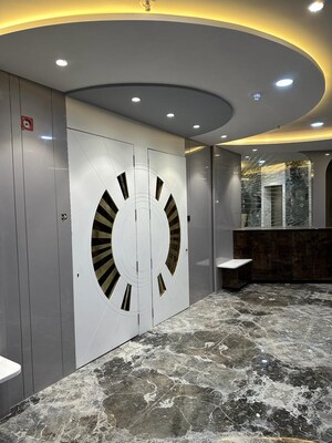 Room in 3 BHK Apartment at Satyam Imperial Heights, Ghansoli – for Sale