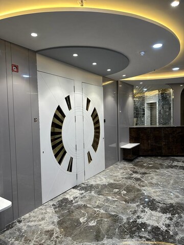 Room in 3 BHK Apartment at Satyam Imperial Heights, Ghansoli – for Sale