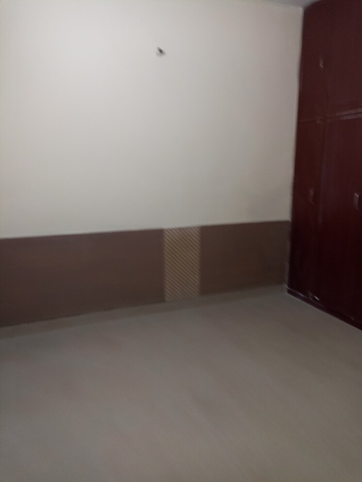 Room, rwa-apartments-sector-52 2 Bedroom 1205 Sq.Ft. Independent House In Sector 52 Noida 9472787