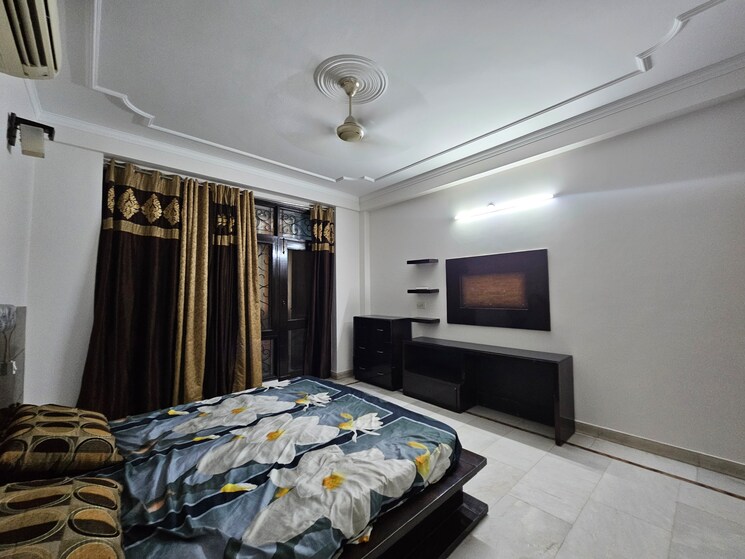 Bedroom, saket 3 Bedroom 1500 Sq.Ft. Builder Floor In Saket Delhi 9485013