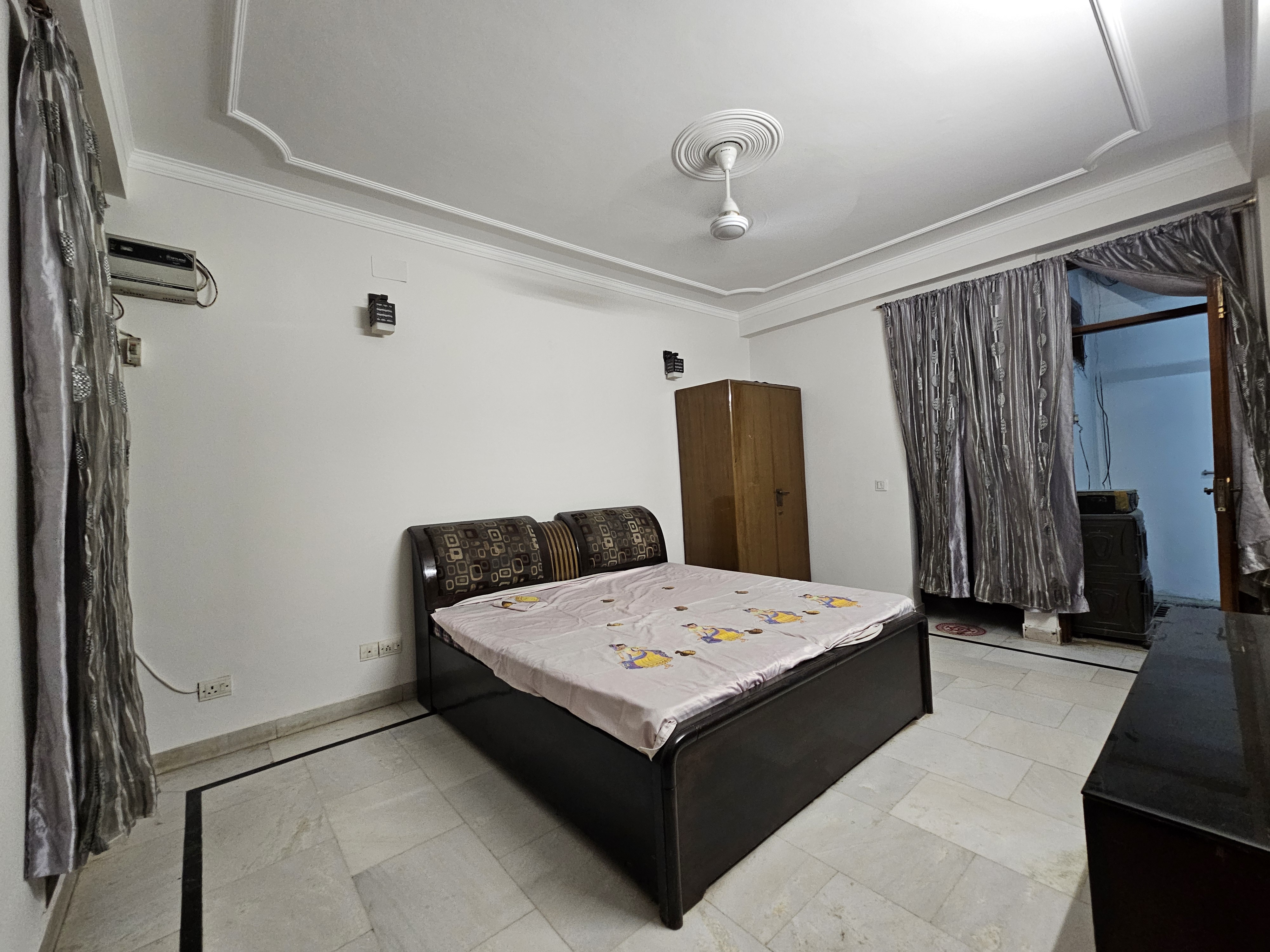 3 BHK + Pooja Room Builder Floor For Rent in Saket