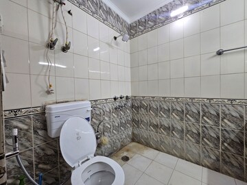Bathroom in 3 BHK Builder Floor at Saket – for Rent
