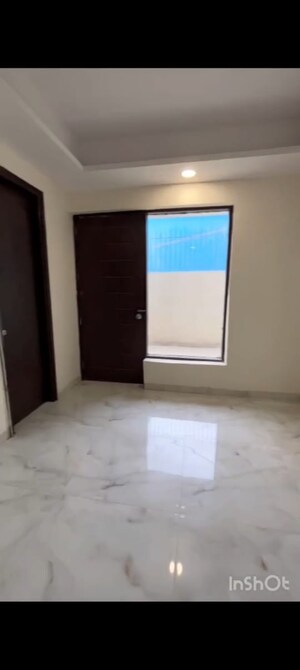 Room in 3 BHK Independent House at Vipul Greens, Sector 48 – for Sale