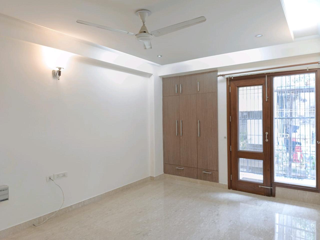 3 BHK Builder Floor For Sale in Greater Kailash II
