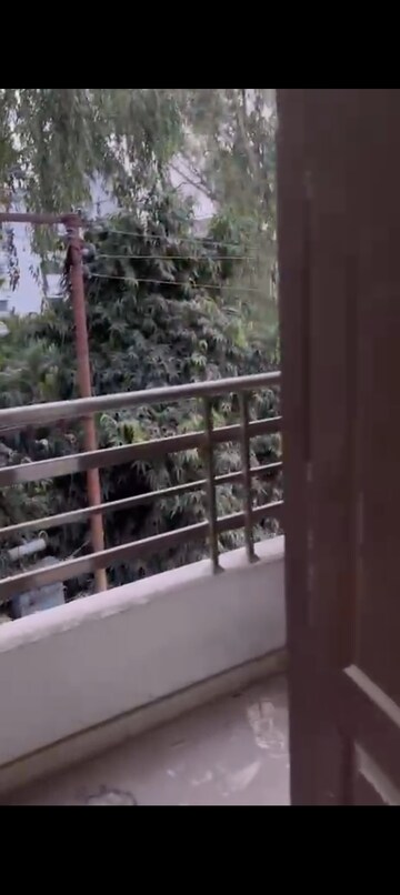 Balcony in 2 BHK Builder Floor at Faizabad Road – for Rent