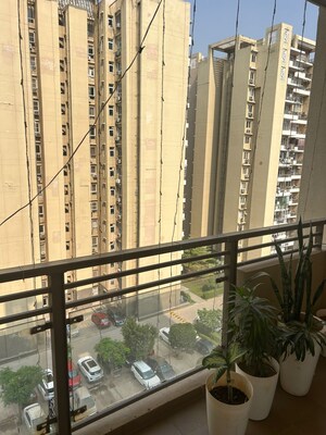 Balcony in 4 BHK Apartment at Tulip Violet, Sector 69 – for Rent