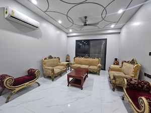 3 BHK Builder Floor For Rent in Saket