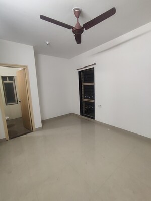 Master Bedroom in 2 BHK Apartment at Ashish Parkwoods, Ghodbunder Road – for Rent