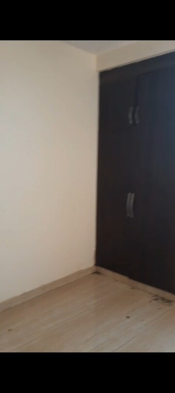 Furnished Amenities in 3 BHK Builder Floor at Chinhat – for Rent