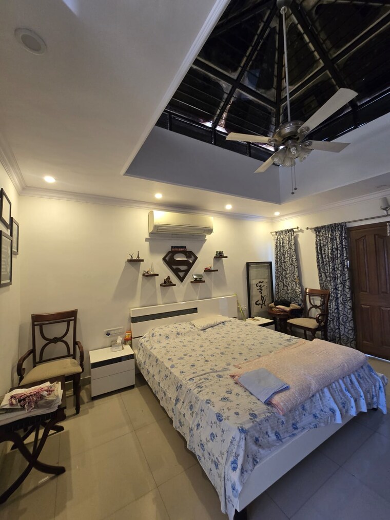 Bedroom, ashok nagar 4 Bedroom 2500 Sq.Ft. Independent House In Ashok Nagar Bangalore 9485085