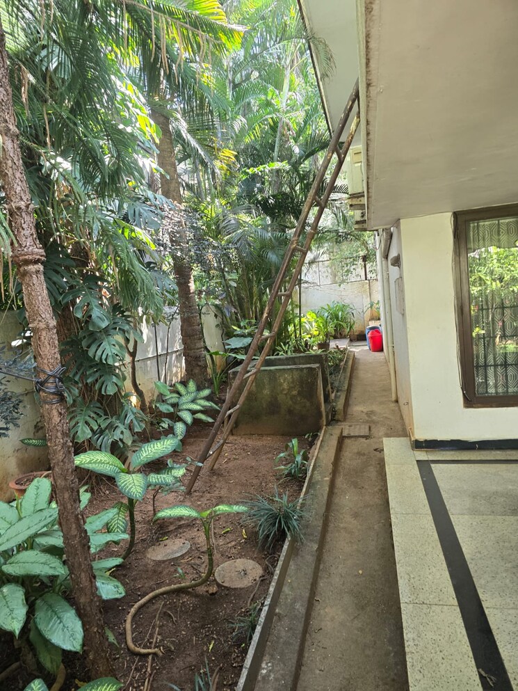 Balcony, ashok nagar 4 Bedroom 2500 Sq.Ft. Independent House In Ashok Nagar Bangalore 9485085
