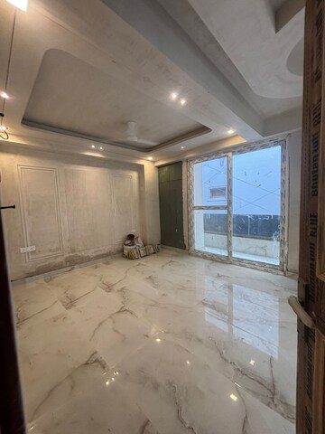 Room in 1.5 BHK Apartment at Palm Residency Chhatarpur, Chattarpur – for Rent