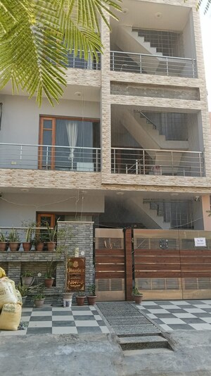 2 BHK Villa For Rent in Aerocity