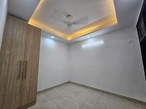 Room in 2 BHK Builder Floor at Saket – for Sale