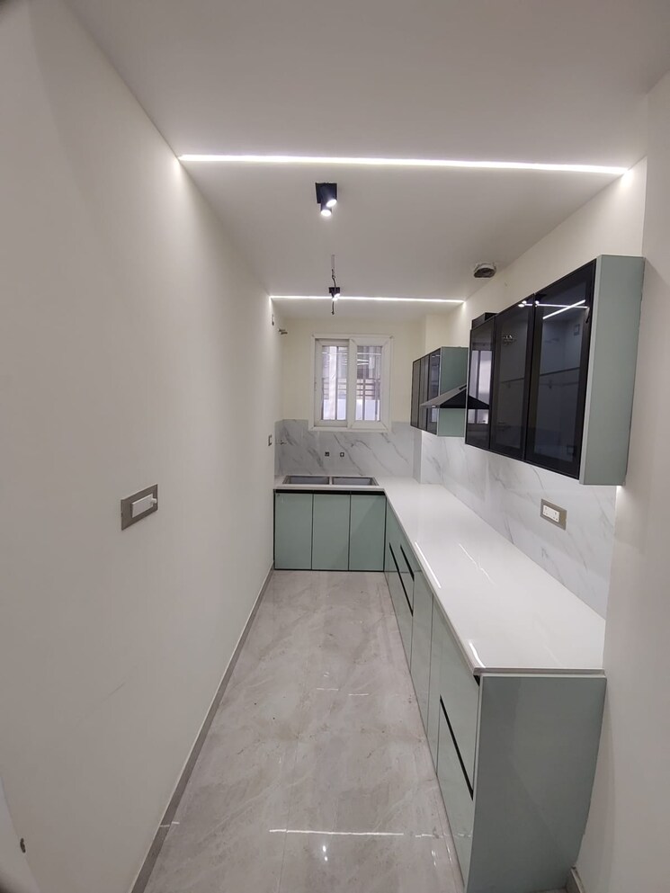 Kitchen, gms road 3 Bedroom 1250 Sq.Ft. Builder Floor In Gms Road Dehradun 9485121