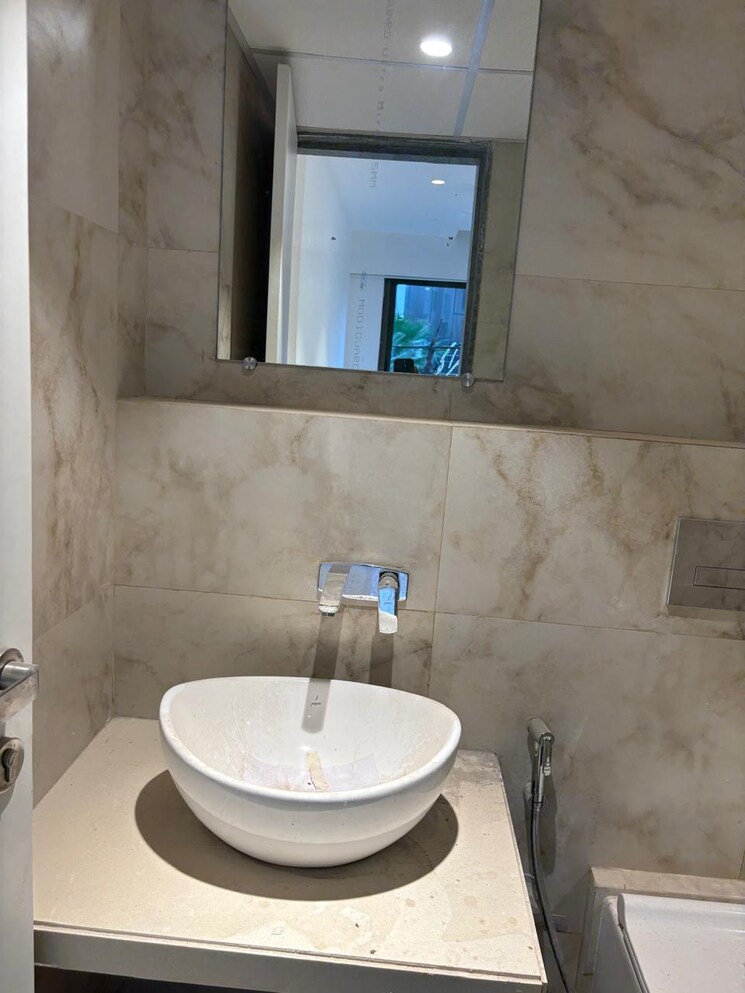 Bathroom, kanakia-silicon-valley 2 Bedroom 669 Sq.Ft. Apartment In Powai Mumbai 9485130