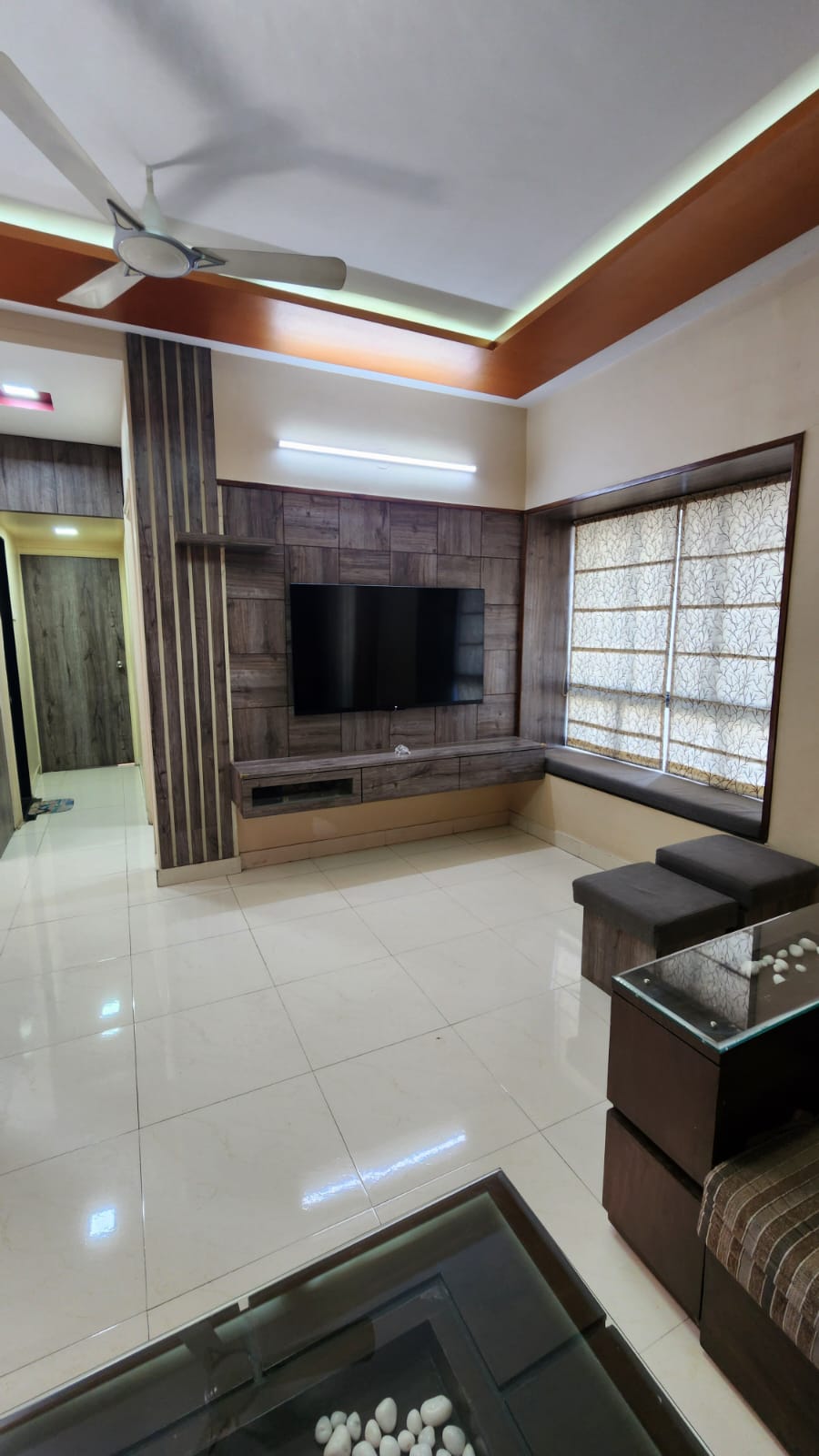 2 BHK + Extra Room Apartment For Rent in Gulmohar City
