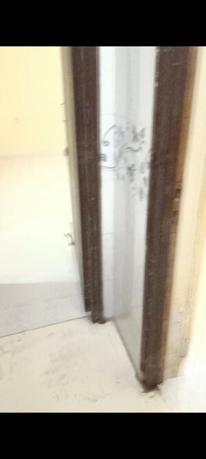 Building Lobby in 2 BHK Apartment at Gaurav Woods, Mira Road – for Rent