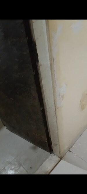 Building Lobby in 2 BHK Apartment at Gaurav Woods, Mira Road – for Rent