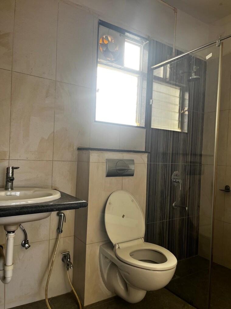 Bathroom, kolte-patil-life-republic 2 Bedroom 906 Sq.Ft. Apartment In Hinjewadi Pune 9485101