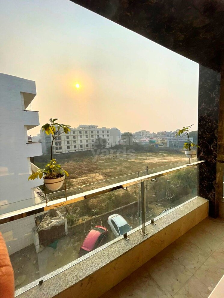 Balcony, sector 15 2 Bedroom 842 Sq.Ft. Independent House In Sector 15 Gurgaon 9485328