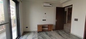 Room in 3.5 BHK Builder Floor at Paarth Apartments, Sector 55 – for Rent