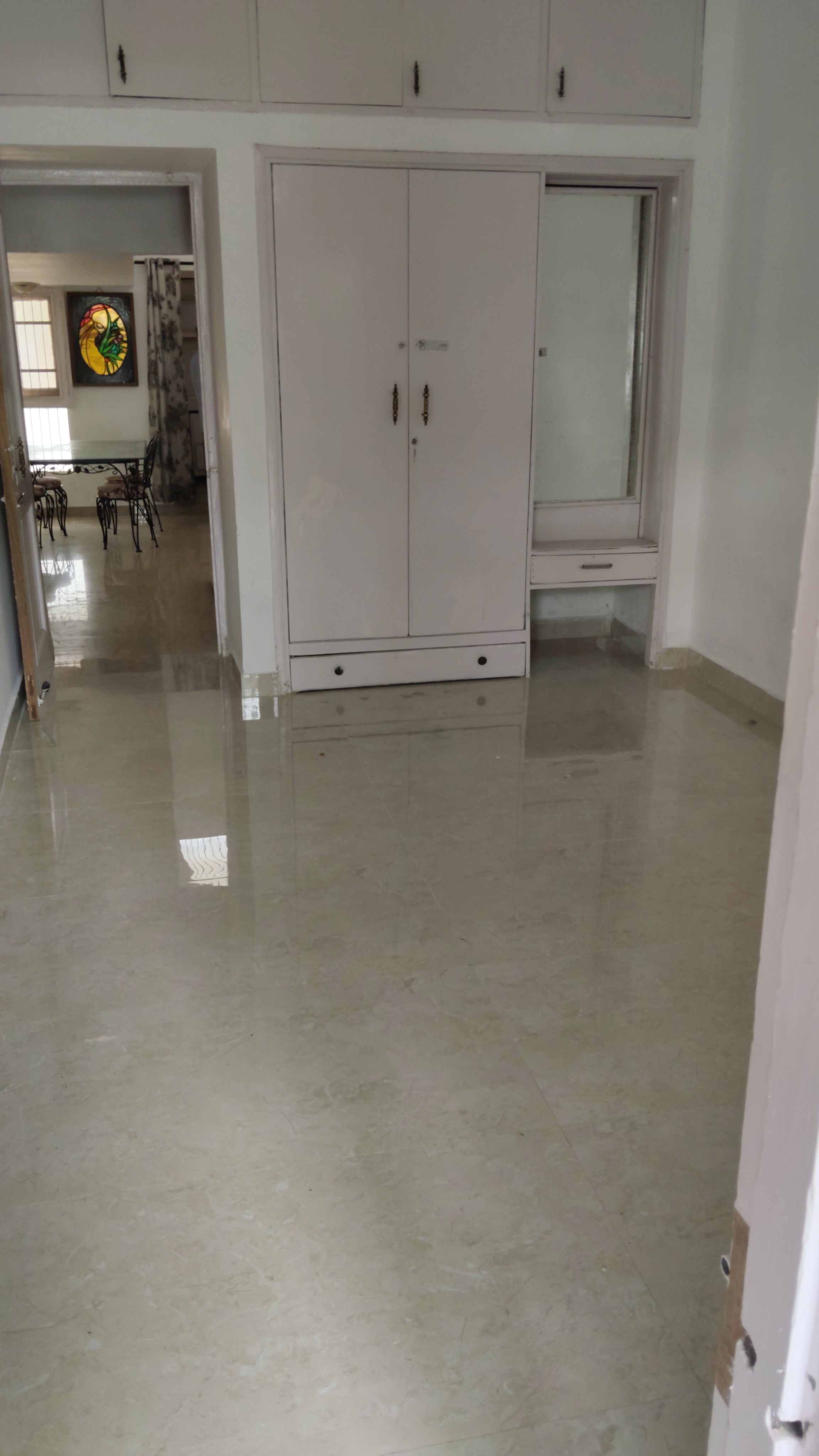 4 BHK + Servant Room Apartment For Sale in Dream House 