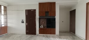 Room in 3.5 BHK Builder Floor at Paarth Apartments, Sector 55 – for Rent