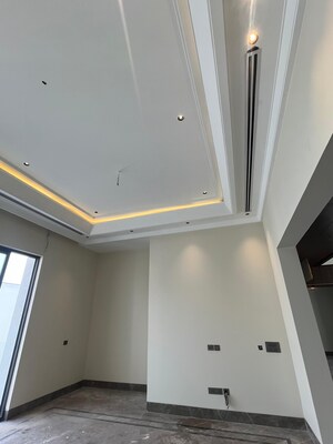 Room in 5 BHK Villa at Palam – for Sale