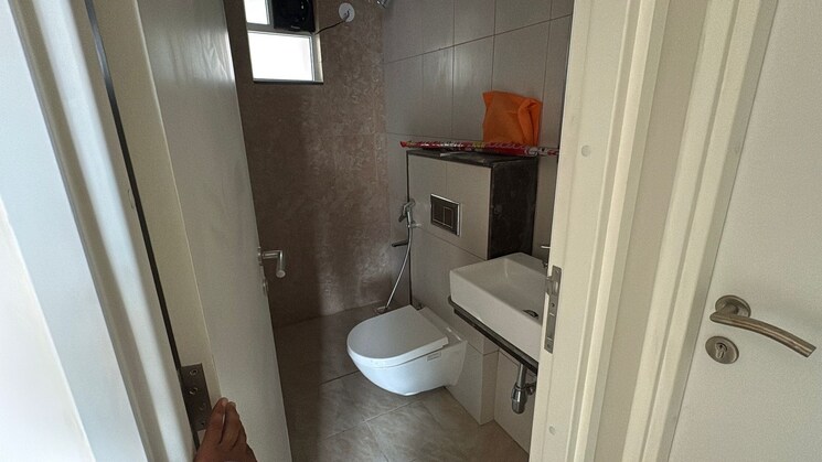 Bathroom, godrej-green-vistas 2 Bedroom 641 Sq.Ft. Apartment In Mahalunge Pune 9485259