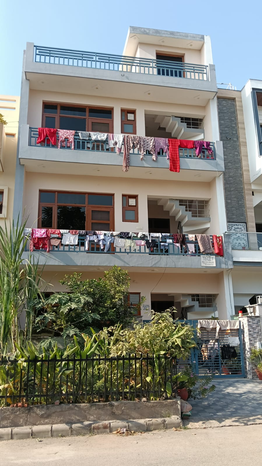 2 BHK Villa For Rent in Aerocity