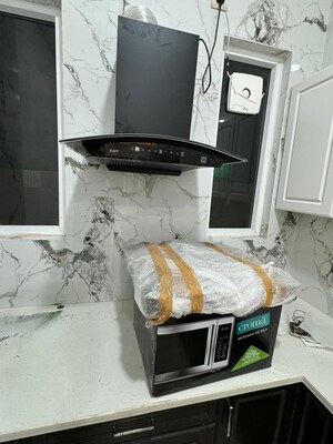 Kitchen in 4 BHK Builder Floor at Ansal Sushant Shopping Arcade, Sector 27 – for Rent