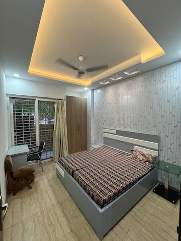 Bedroom in 4 BHK Builder Floor at Ansal Sushant Shopping Arcade, Sector 27 – for Rent