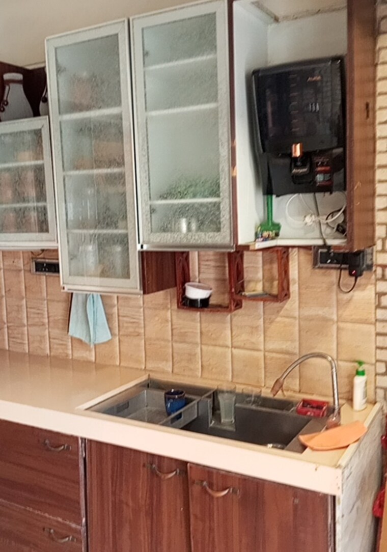 Kitchen, soham-tropical-lagoon 2 Bedroom 1600 Sq.Ft. Apartment In Ghodbunder Road Thane 9485361