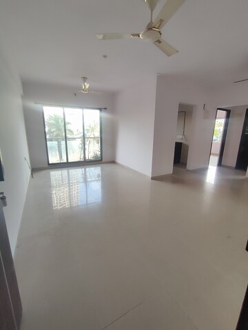 2 BHK Apartment For Rent in Sudarshan Sky Garden, Ghodbunder Road