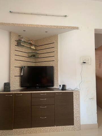 Furnished Amenities in 2 BHK Apartment at Magarpatta Trillium, Hadapsar – for Rent