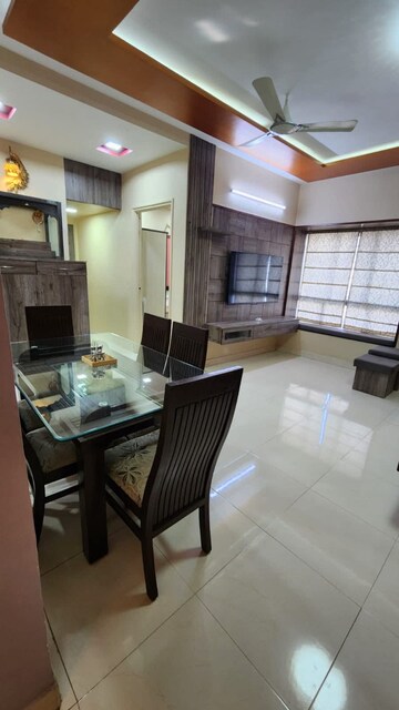 Team Area in 2 BHK Apartment at Gulmohar City, Kharadi – for Rent