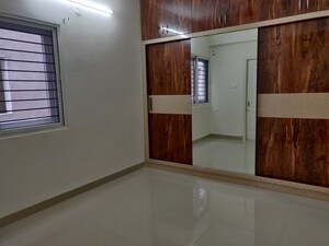 Room in 2 BHK Apartment at Jains Carlton Creek, Manikonda – for Rent