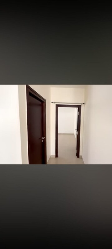 Room in 5 BHK Villa at Tellapur – for Sale