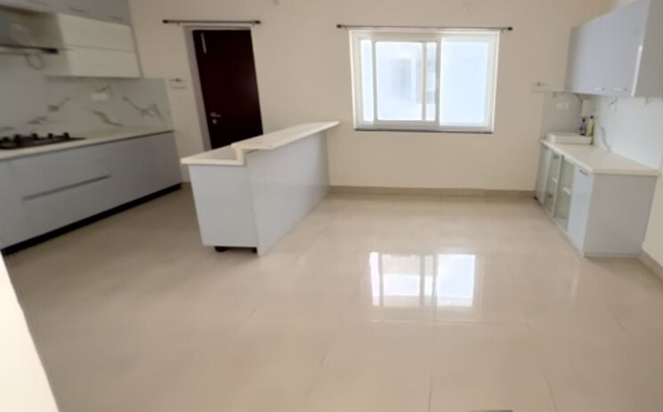 Room, tellapur 5 Bedroom 3505 Sq.Ft. Villa In Tellapur Hyderabad 9485513